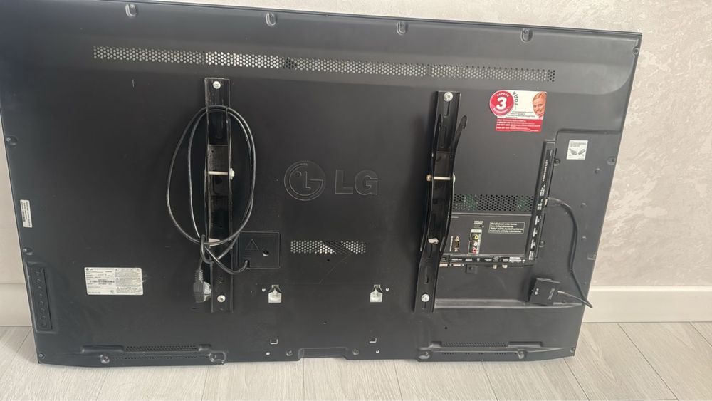 Продам тв LG в отл состояний