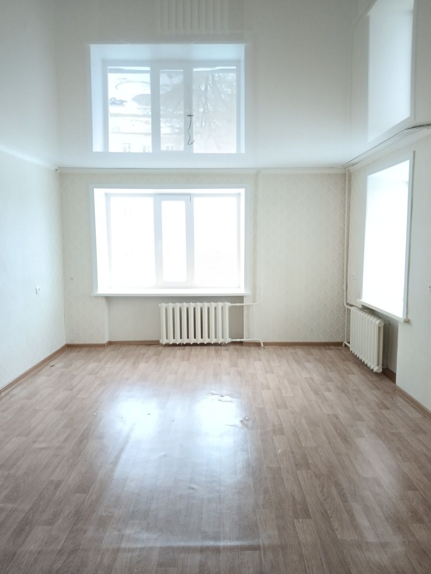 Продам 3 х комн квар . 5-29, 3 этаж.