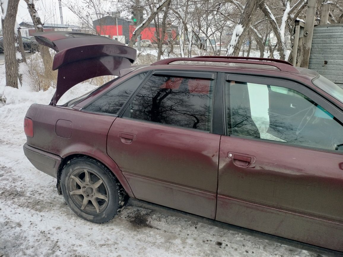 Продам Ауди 80 Б4
