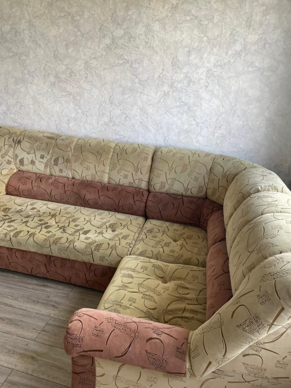 Угловой раскладной диван, с креслом