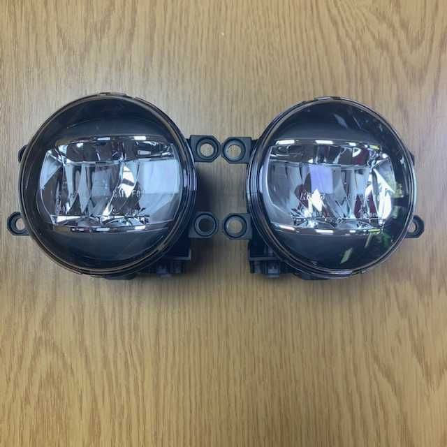 Фара, туманка на Toyota Land Cruiser Prado 150 кузов 2009г.-2013г.
