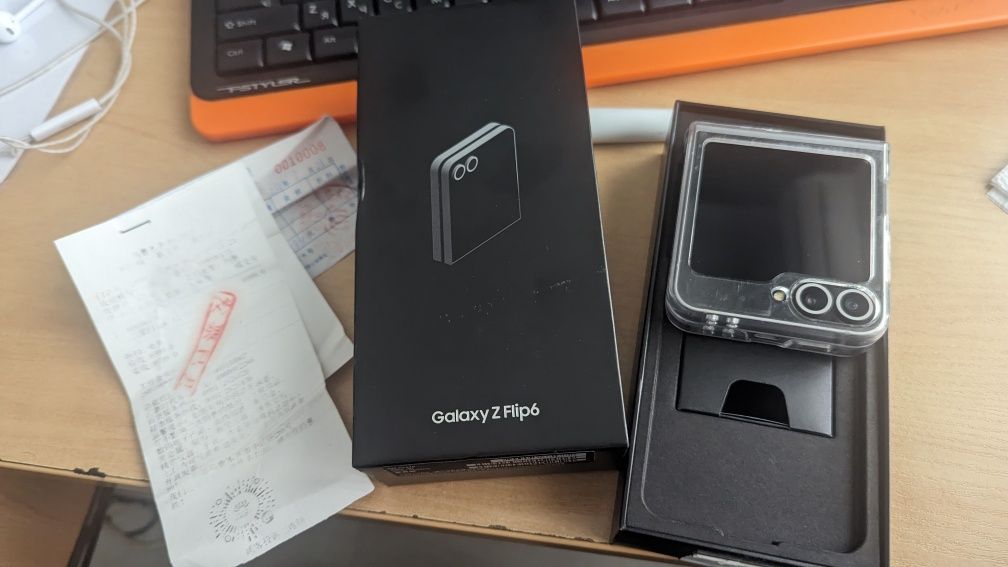 Samsung galaxy Z Flip 6