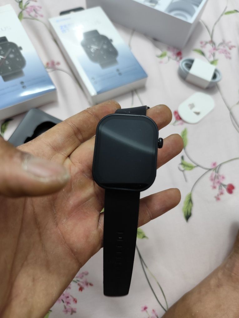 Продам часы zeblaze btalk plus