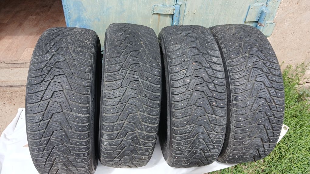 Комплект зим. резин б/у 225×55×18, фирмы "Hankook".