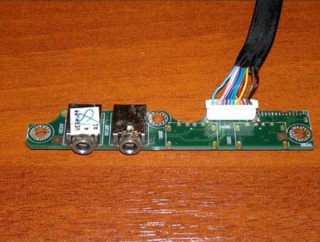 Продам USB кабель с переходниками, звуковую плату для HP Compaq nx6110