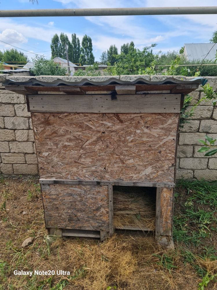 Продам будку для большой собаки