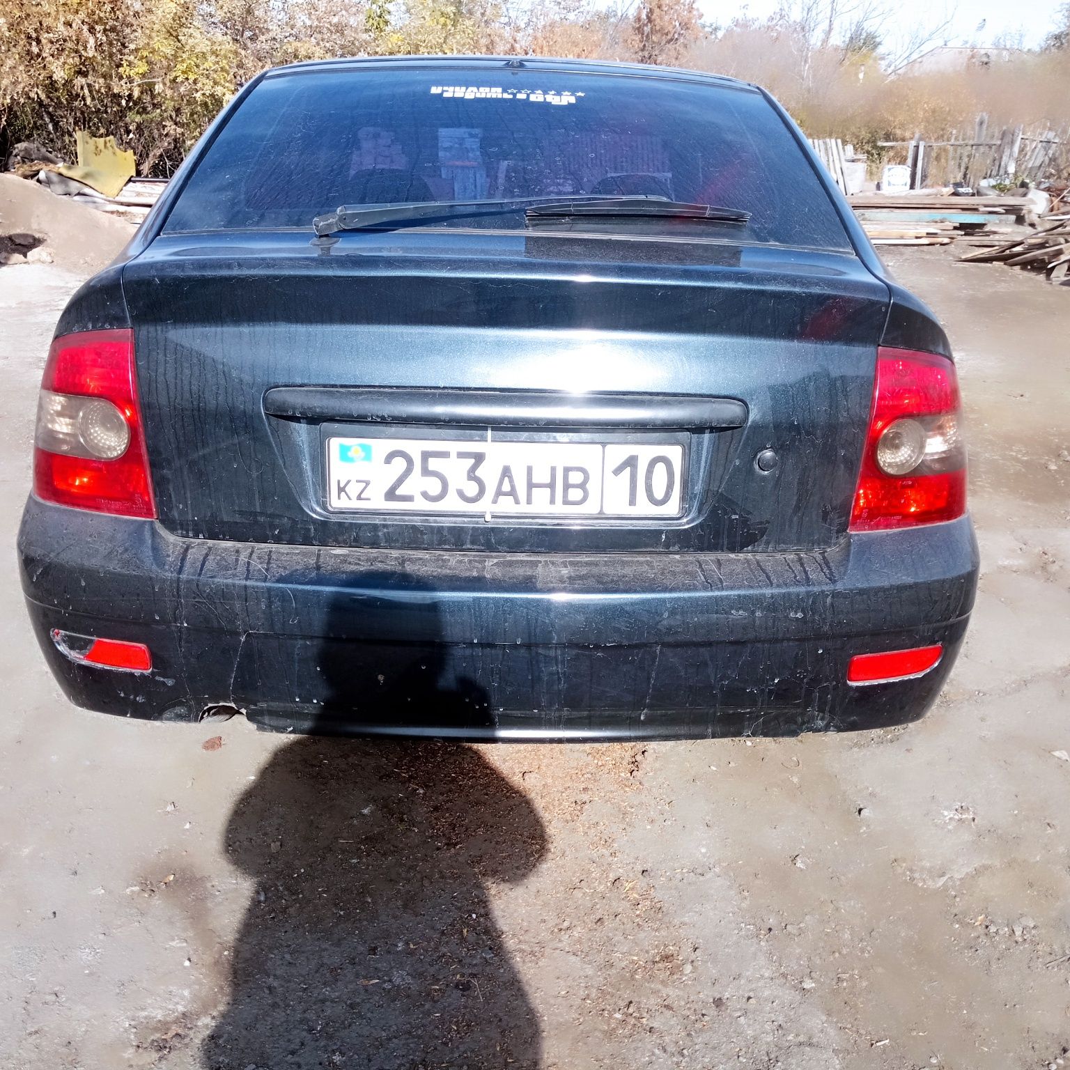 Продаю автомобиль Приора хэтчбэк 2008 гола