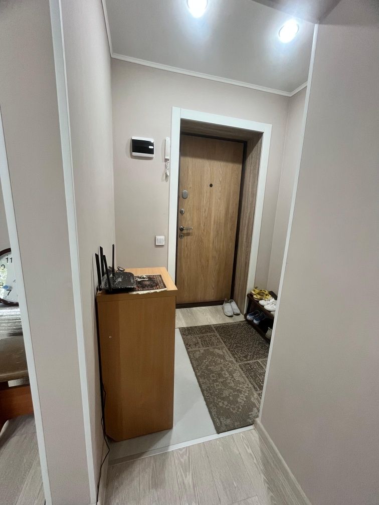 Продается 2х ком.кв с свежим ремонтом.41м²