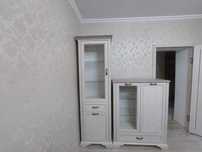 Шкафы с витриной.
