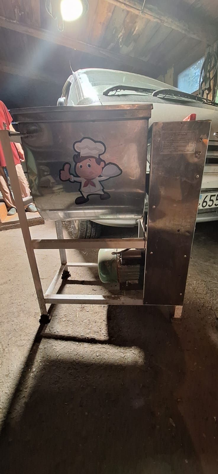 Продам тестомес состояние нового