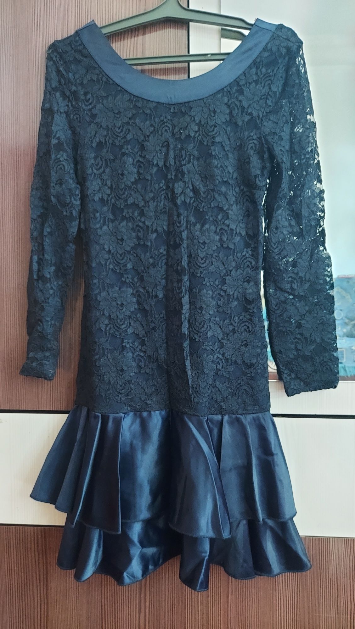Продам вечерние платье