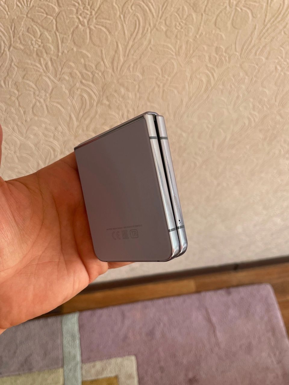 Samsung Z Flip 3  5G 8/256gb