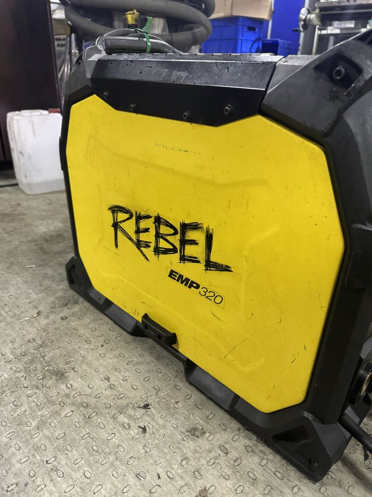 Сварочный  полуавтомат REBEL 320IC