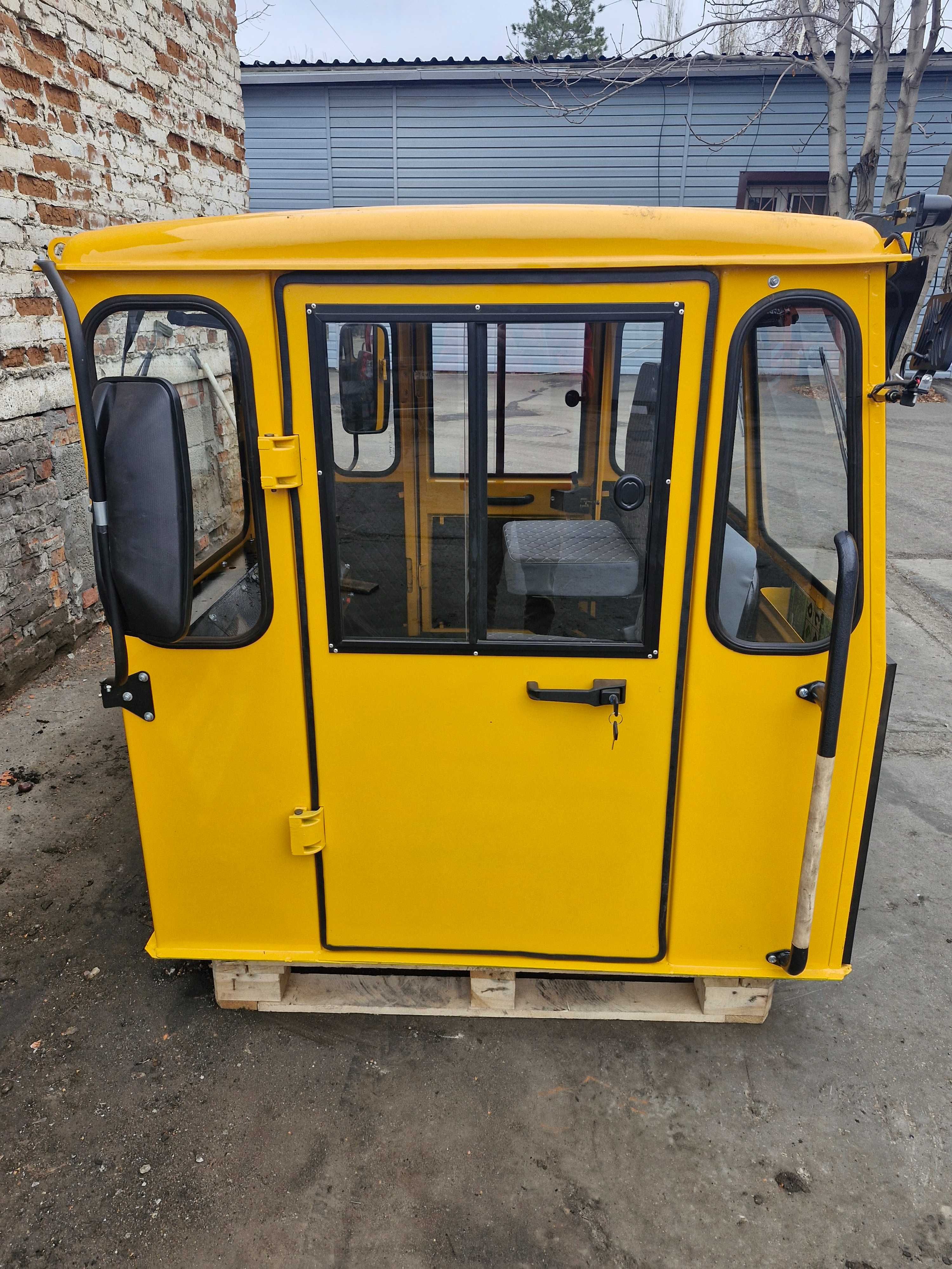 Кабина трактора К-700