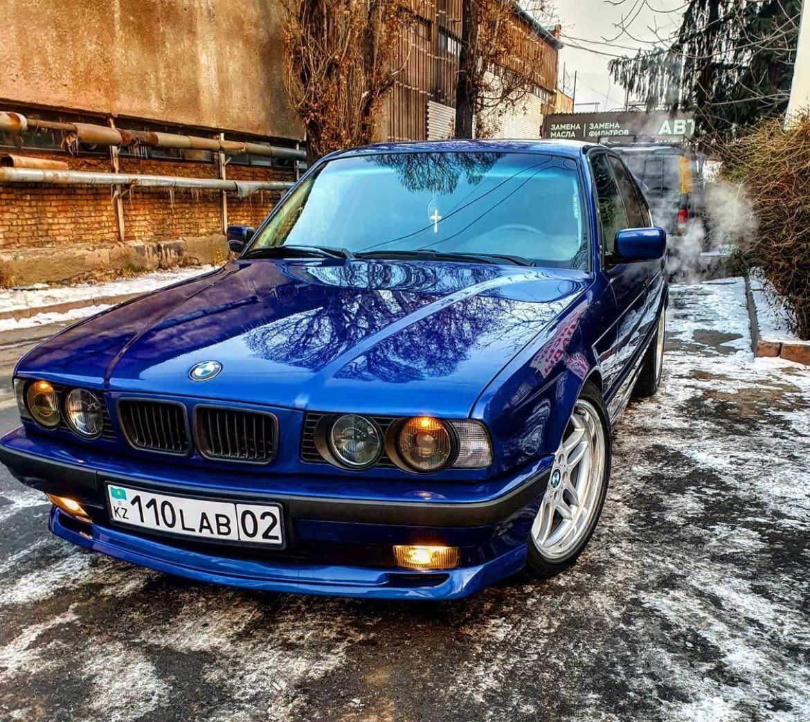 Бампер Bmw E34 задний,  передний на бмв е34 спойлер е34, козырек 34