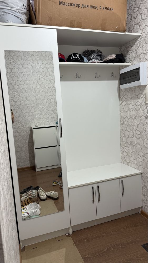 Шкаф для прихожей