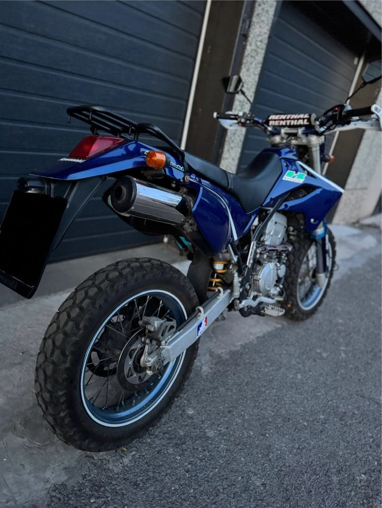 Kawasaki d-tacker 250