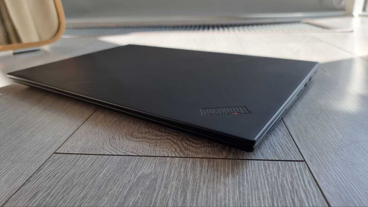 Lenovo ThinkPad X1 Extreme 4K Ultra HD 3840x2160 , Core i7, 32 Гб, SSD
