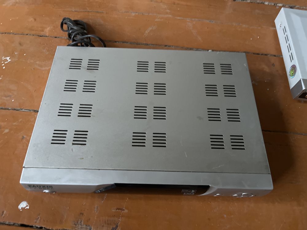 Спутниковый ресивер Pauxis PX-8866