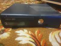 Игровая приставка Xbox360