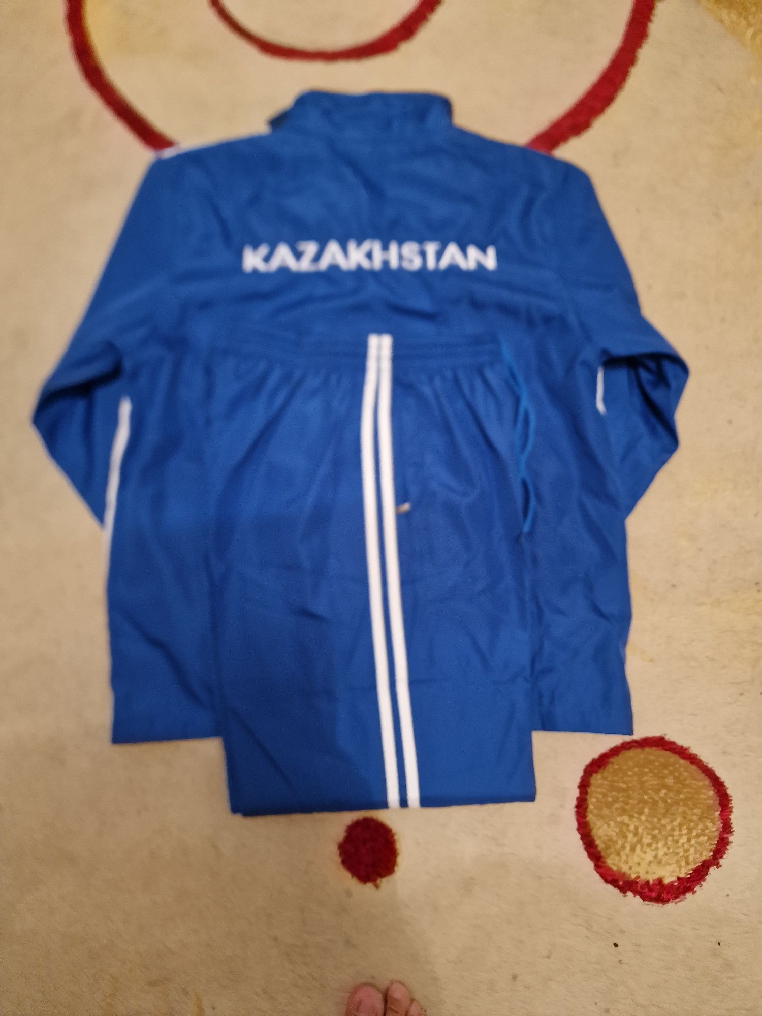 Новые спортивные костюмы. г.Уральск