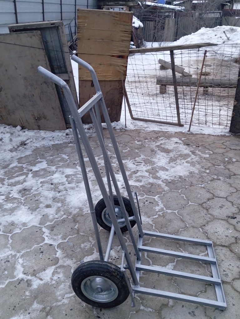 Продам новую Тележку