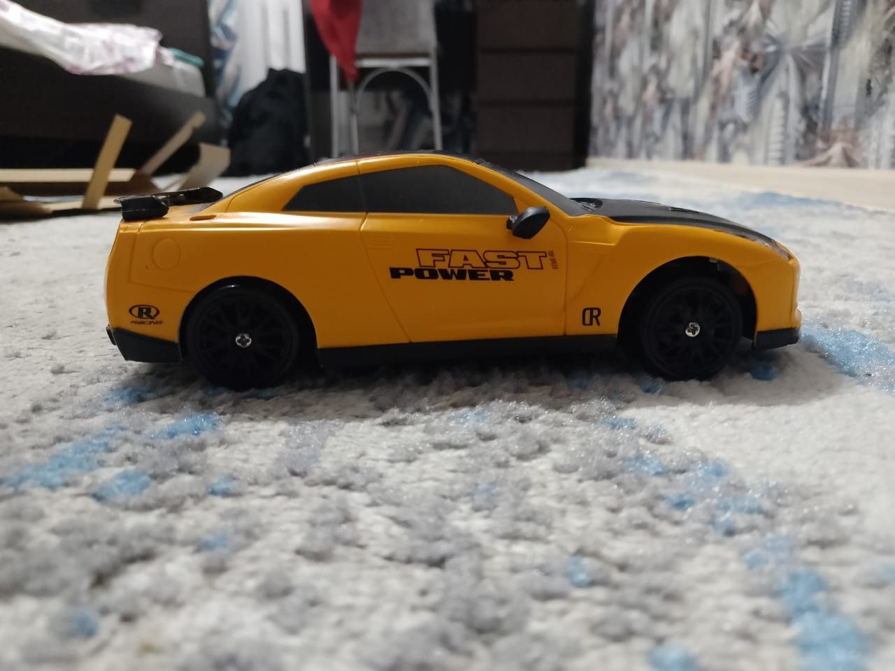 продам машинку из лего