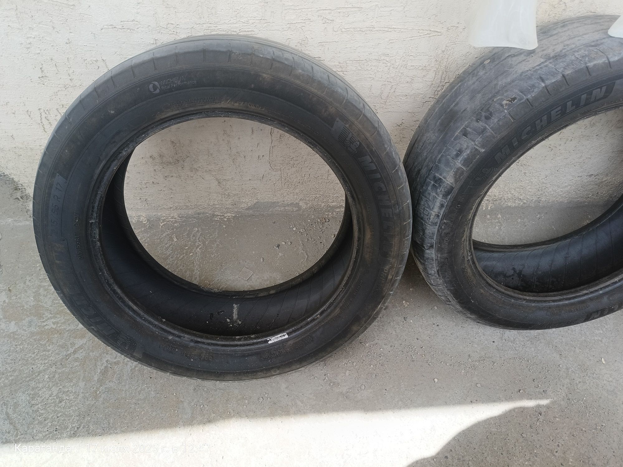Шины покрышки два баллона michelin лето 215/55 r17 б/у продам