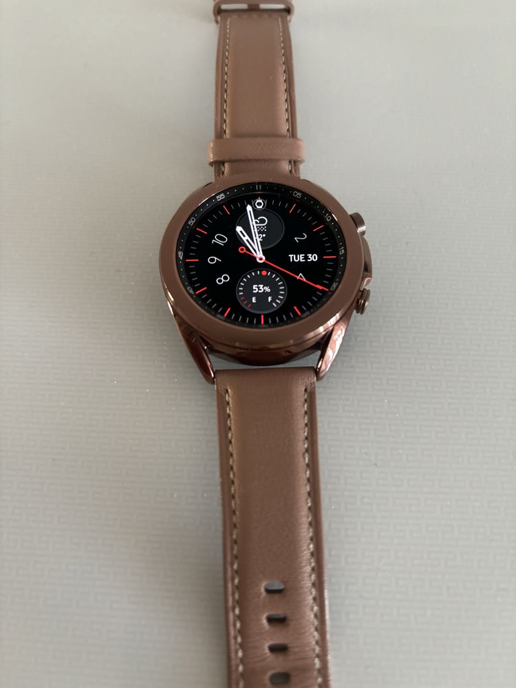 Продам смарт часы Samsung Galaxy Watch3