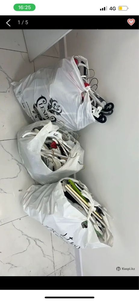 Продаю плечики вешалки 3 пакета