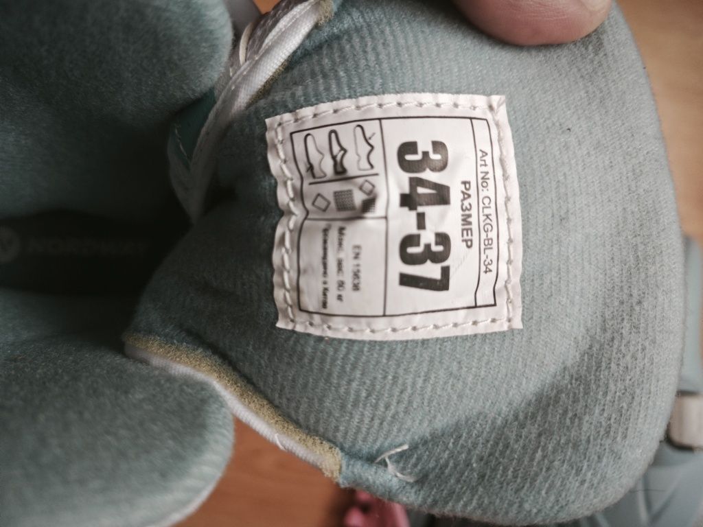 Продам коньки для девочки