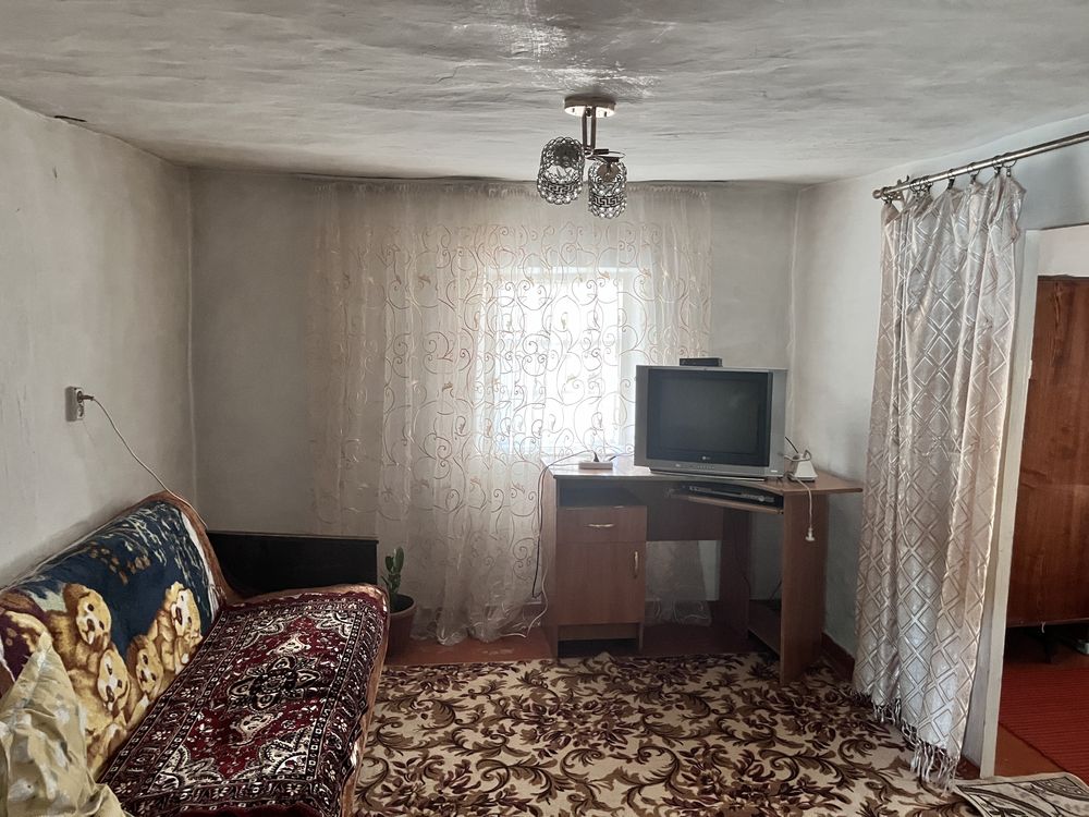 Бақтыбай ауылында үй сатылады. Жері үлкен. 24 сотый.