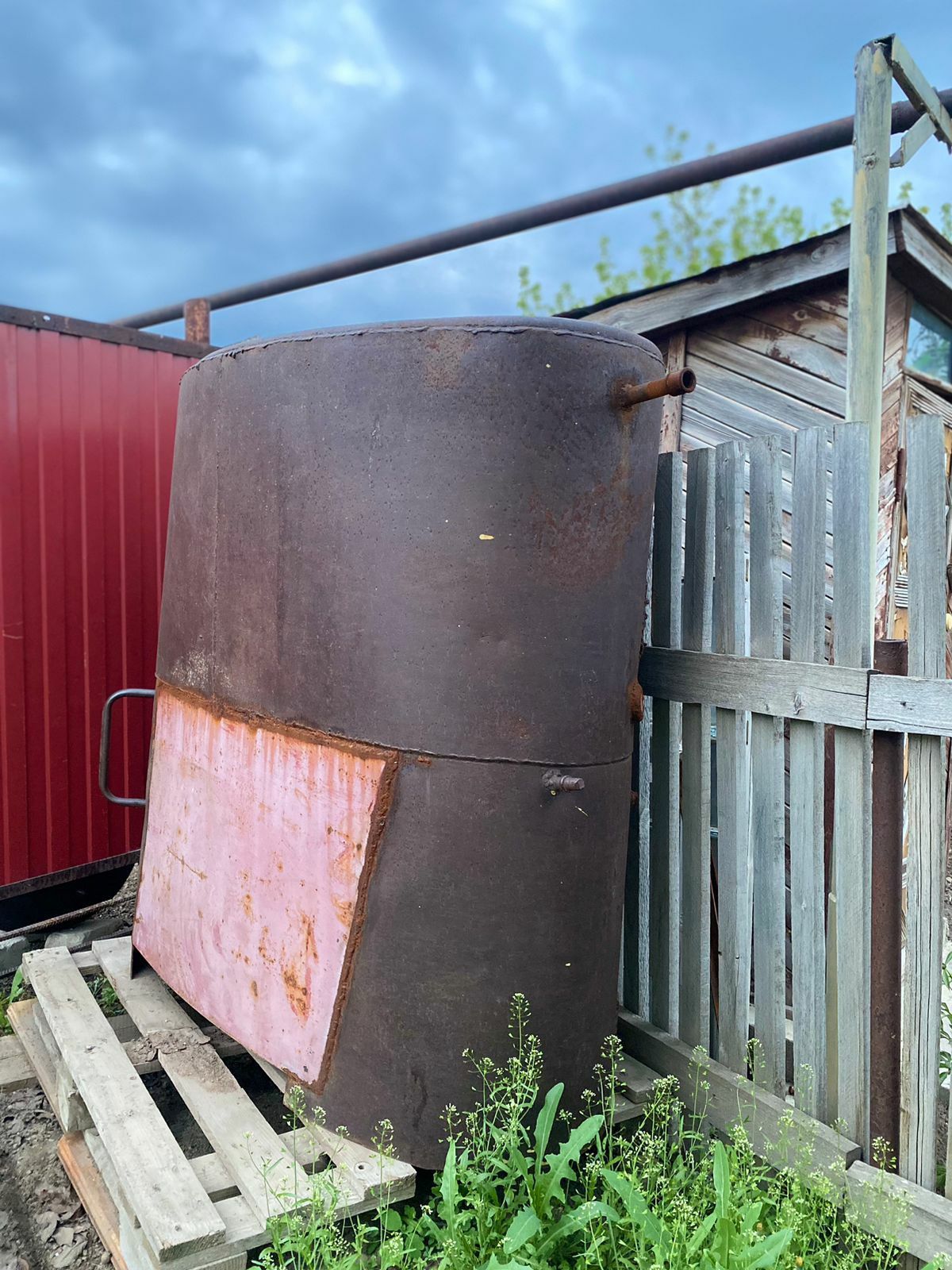 Продам бочку железная