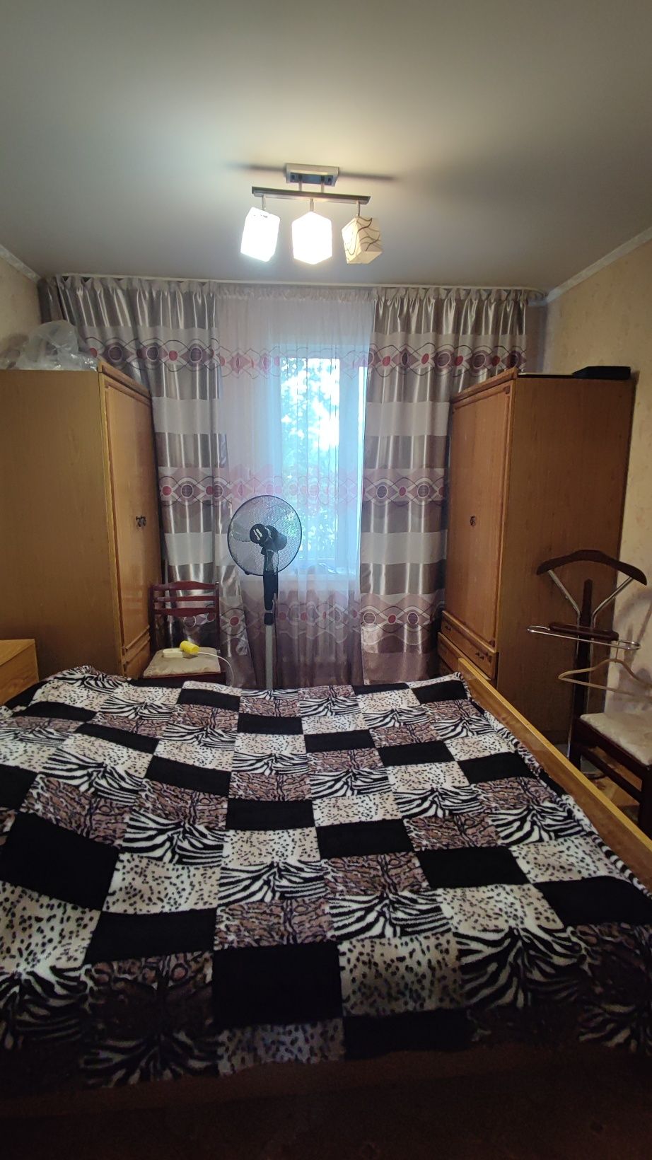 Продам домовладение 2 этажный дом, участок 30 соток. с. Белое.