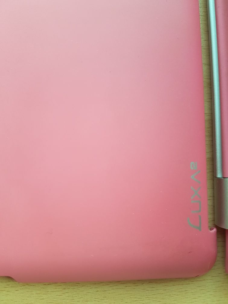 Чехол на iPad