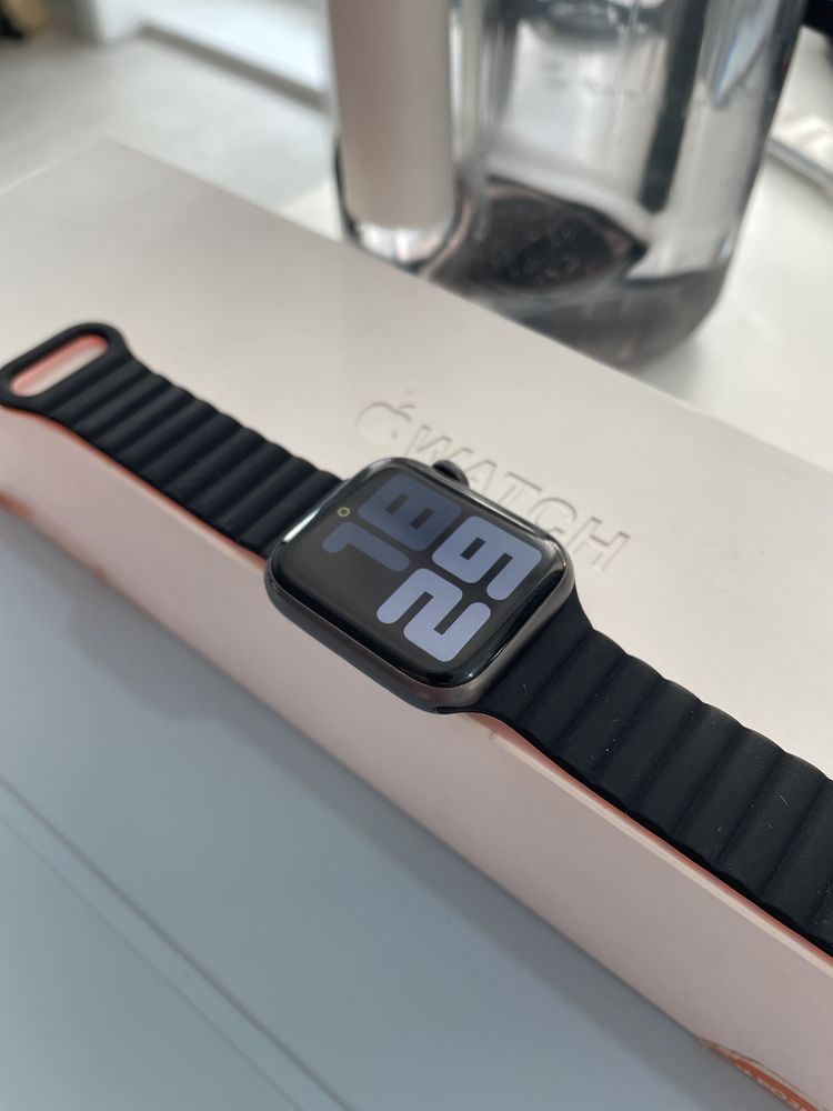 Apple Watch Series 4