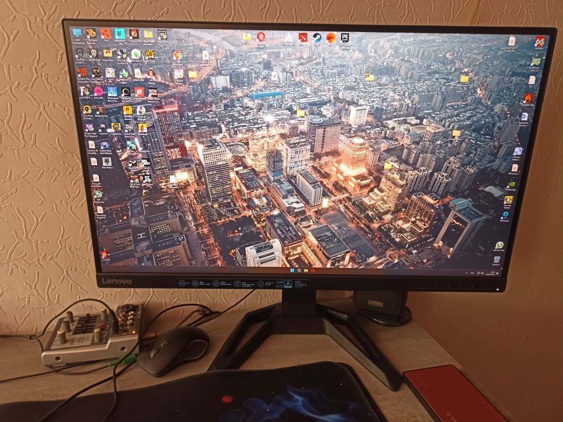 Монитор ZOWIE 24дюйма 144гц и HKC