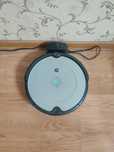 Робот пылесос iRobot Roomba, хорошо пылесосит
