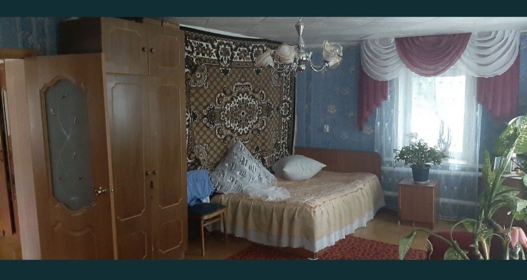 Продам дом в посёлке Круглоозерное  на берегу реки