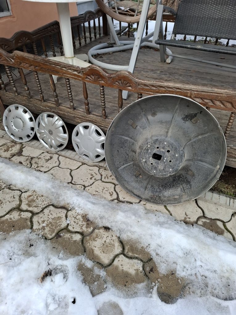 Колпаки в хорошем состоянии