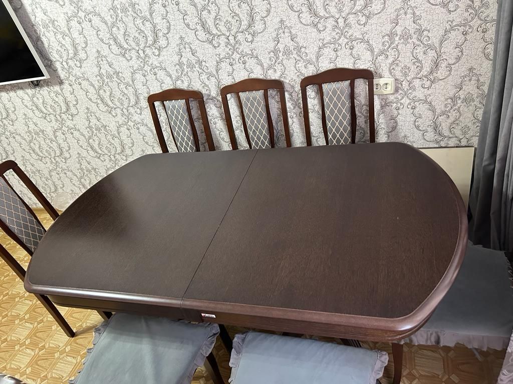 Продам стол со стульями