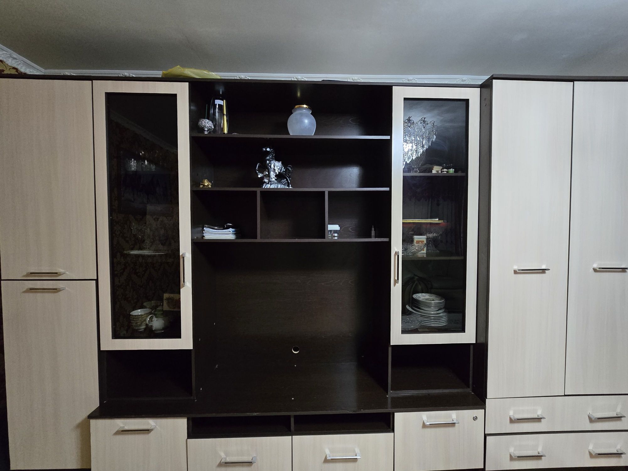 Продам стенку горку