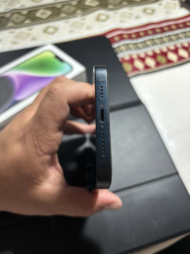 Продам Iphone 14 Plus 128 GB