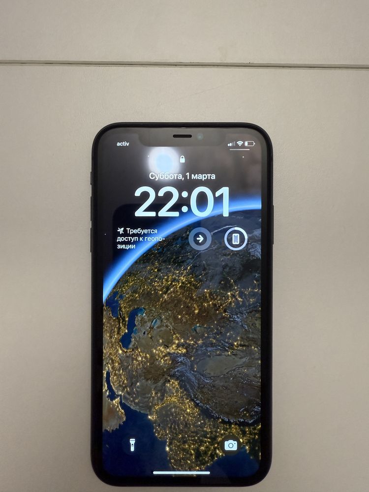IPhone 11 в отличном состоянии.