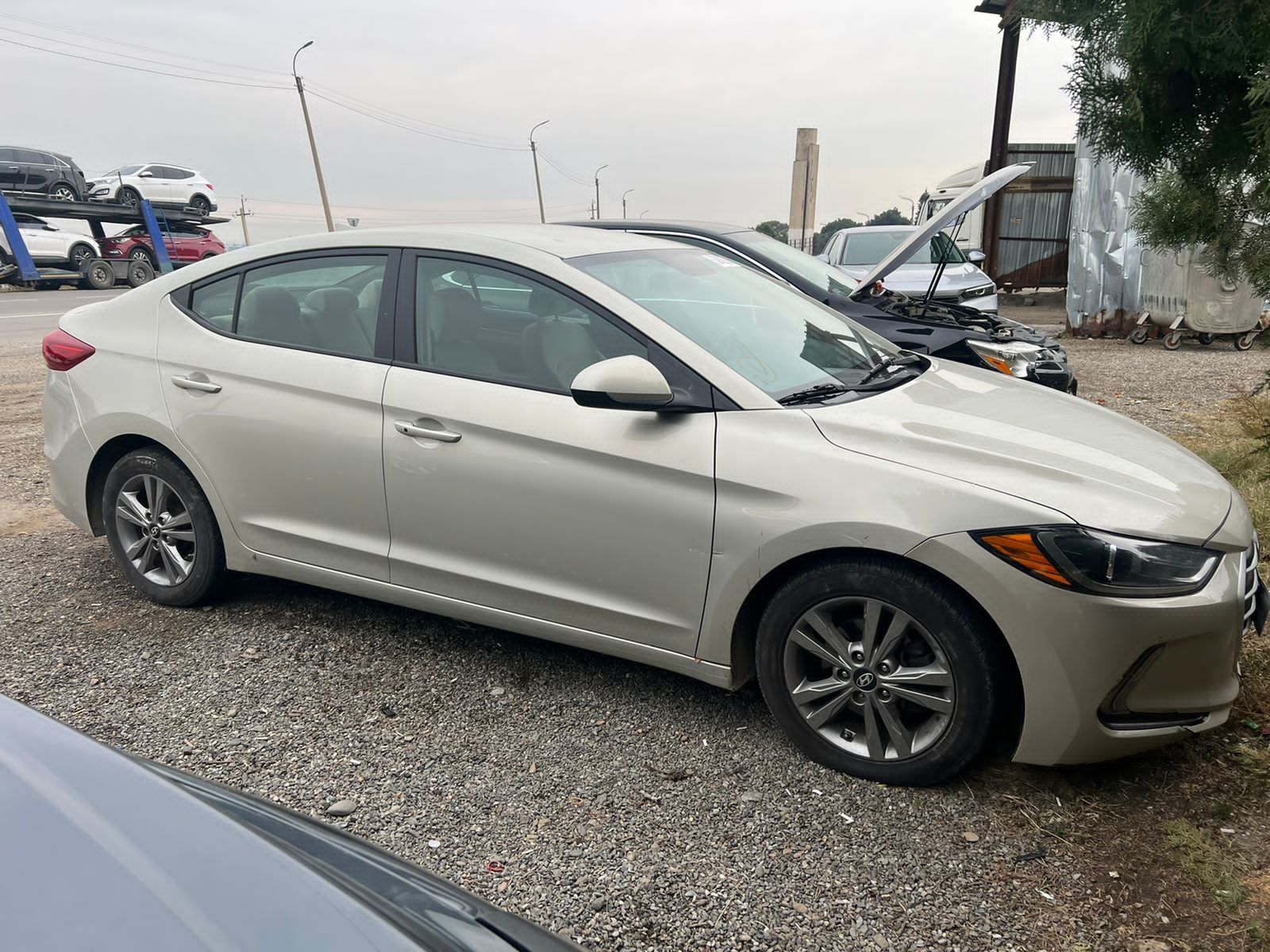 Диск от hyundai elantra с шинами