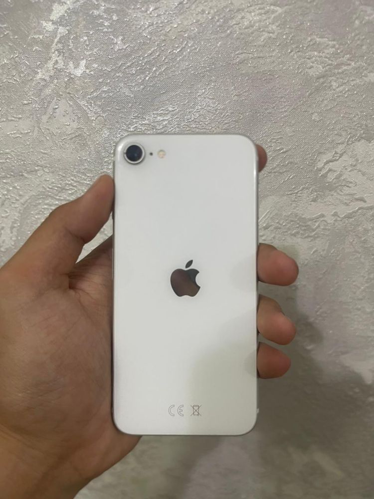 Продам iphone SE