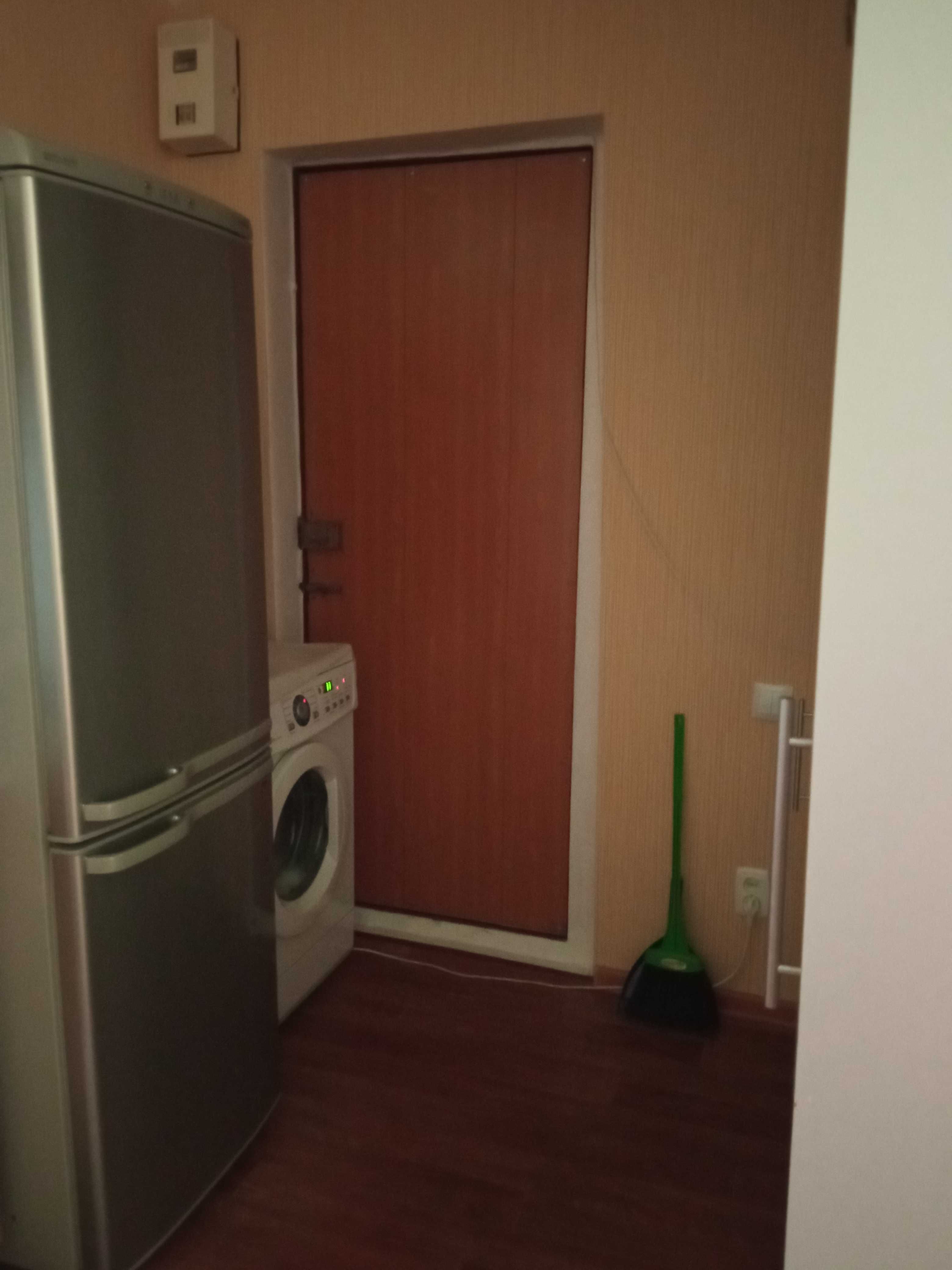 Срочно,торг.Продам  квартиру 1комн.малосемейку 18кв.