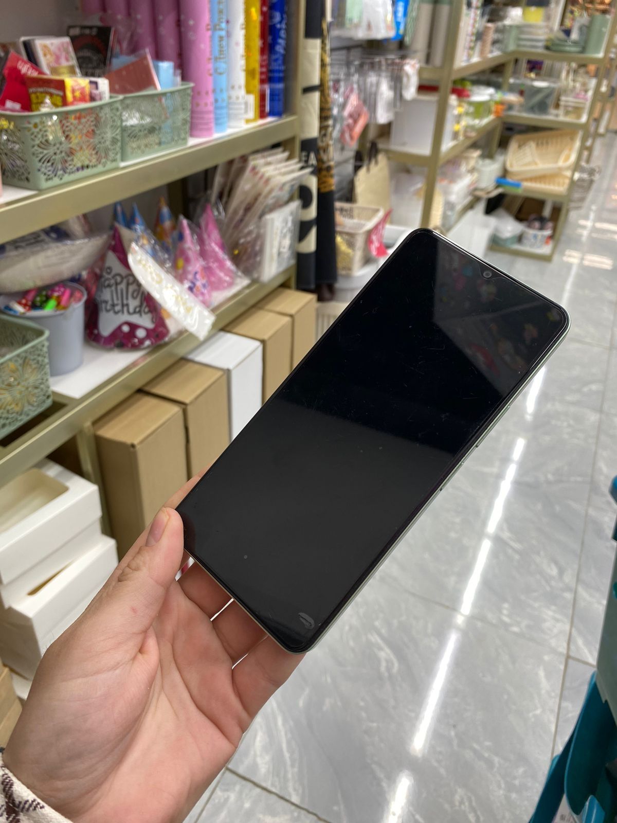 Продам смартфон vivo Y27S