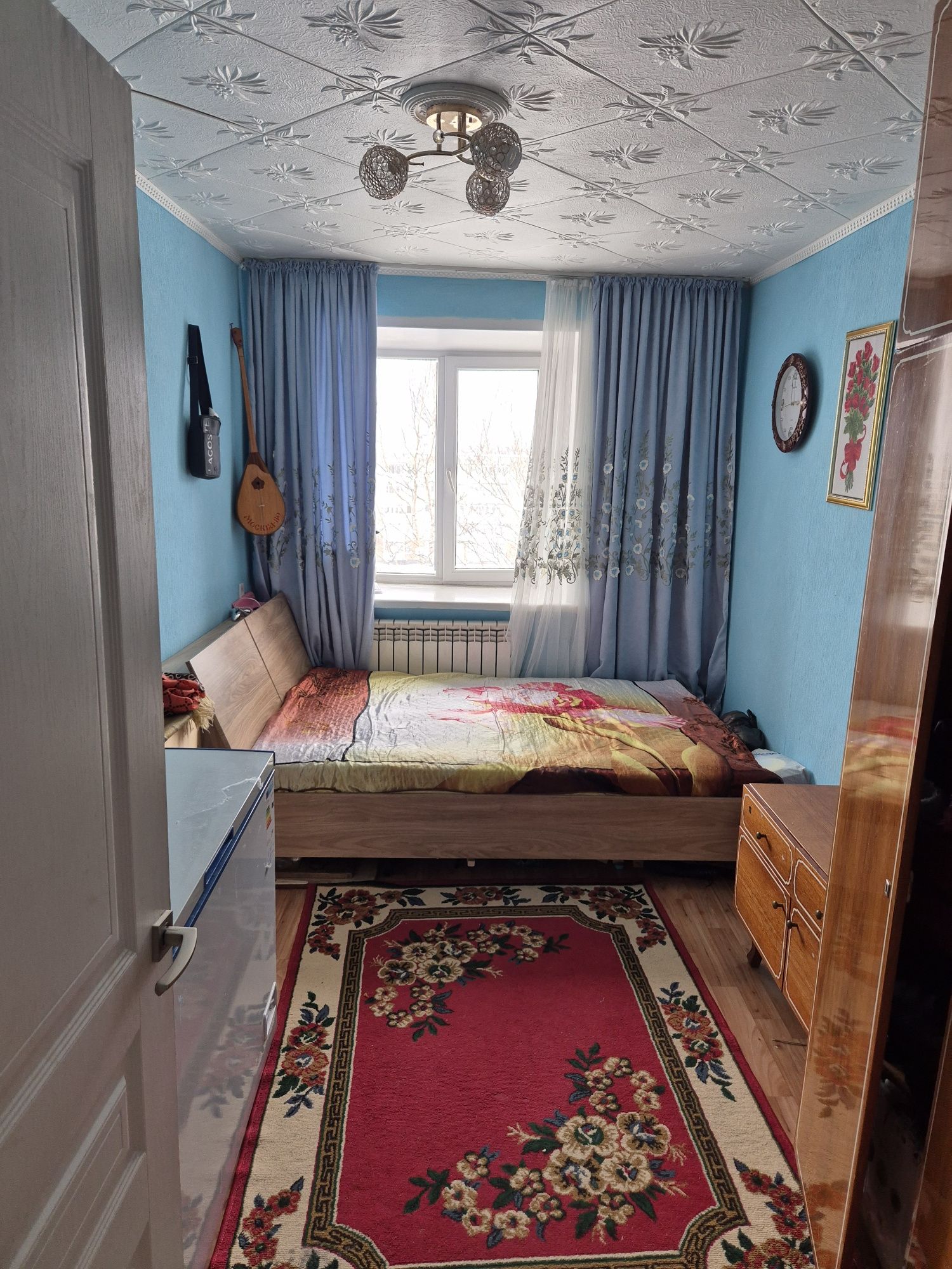 Срочно продается 3х комнатная квартира, 4 микрорайон, 34 дом.