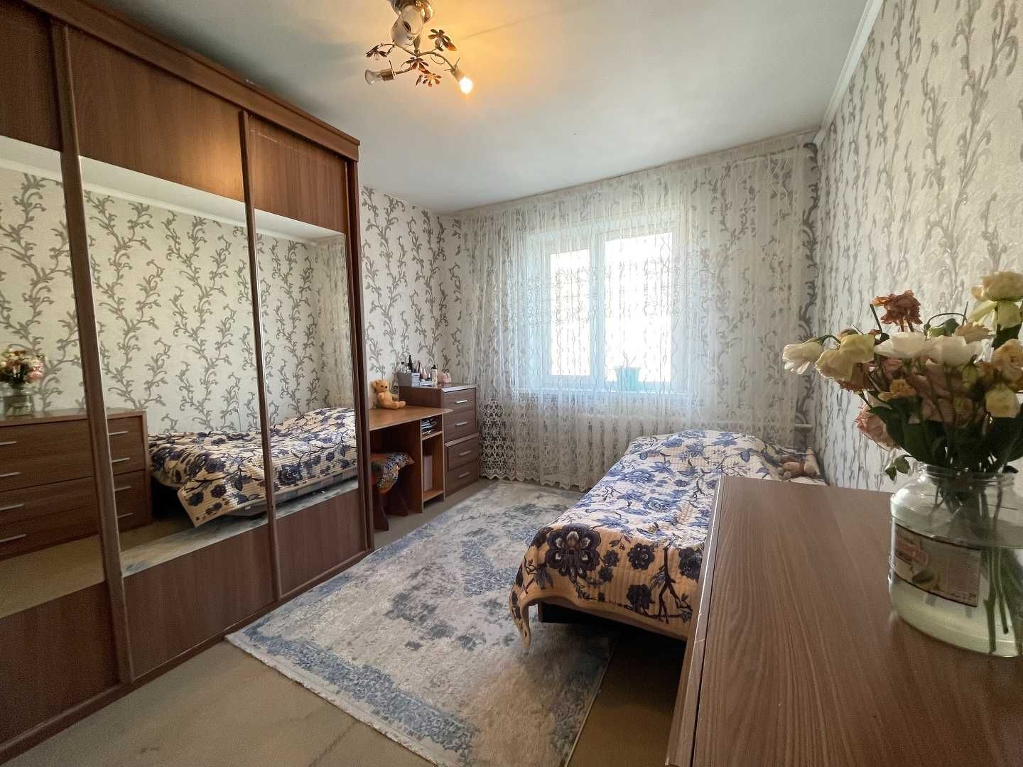 Продам 2 ком ленинградку, 20 мкр